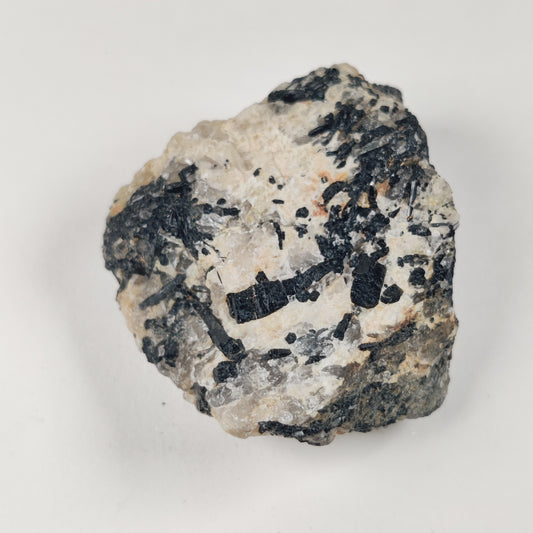 Black Tourmaline (Schorl) Meaning and Properties
