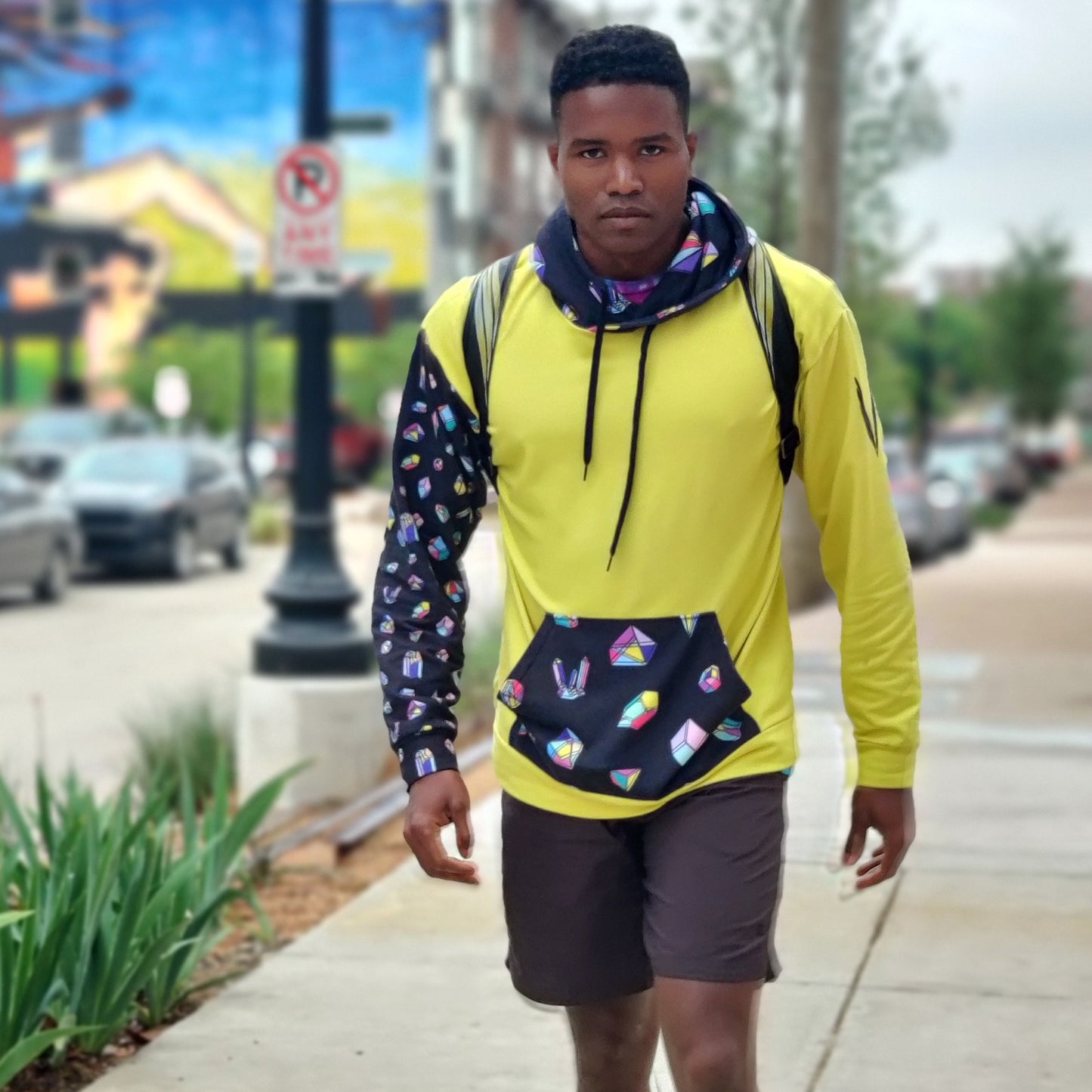 เสื้อฮู้ด Voyager Rainbow Crystal