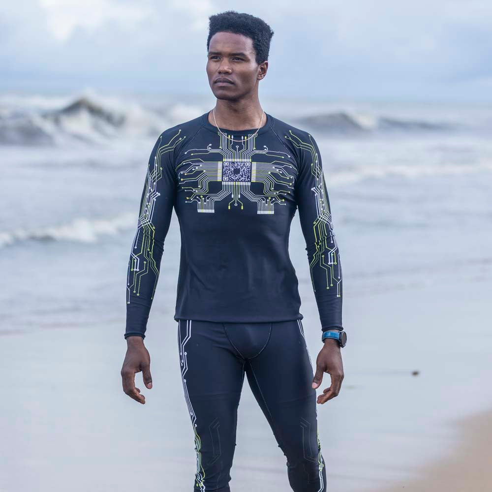 Voyager Tech 001 Rash Guard