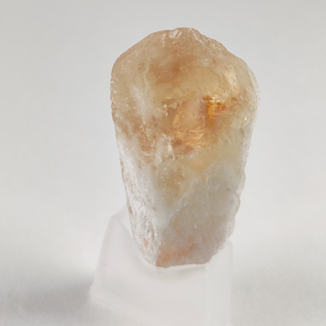 Citrine Meaning & Properties
