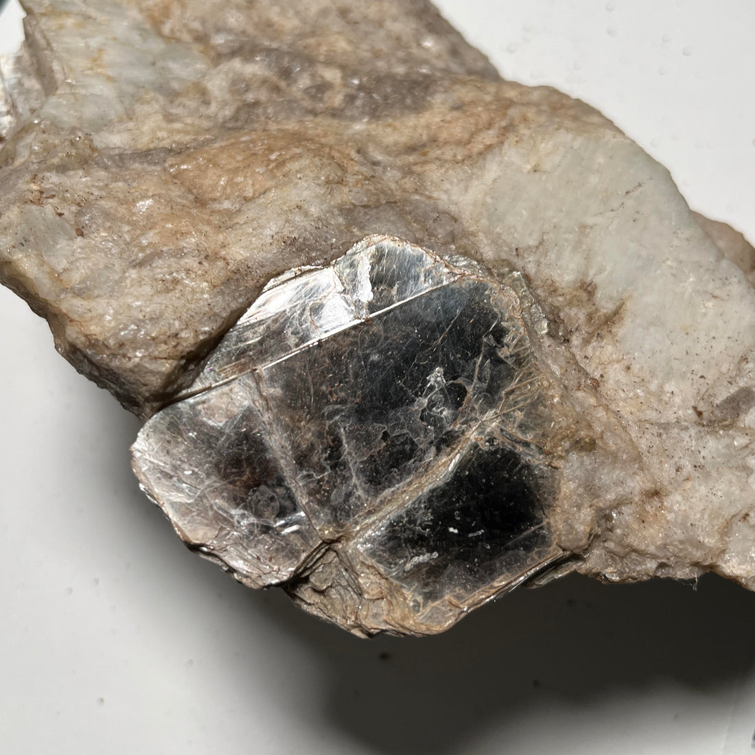 Everything You Need To Know About Muscovite Gemstone